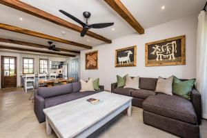 Plaza Carlota 4 At Las Catalinas-1 Br Sofa Bed