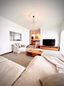 Crystal Palms - LJHooker Yamba