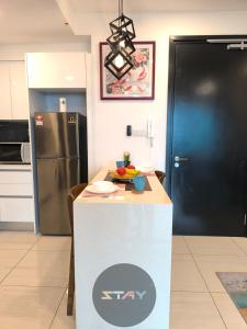 Almas Couple Cozy Premium Loft Netflix BySTAY