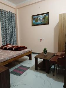 Om Nivas Holy Vibes Stay