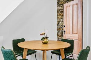 Portsea - Elegant apartment by Salamanca