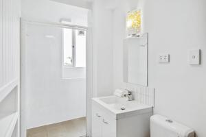 Portsea - Elegant apartment by Salamanca