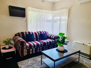 Vic Horsham, Unit 3, Cozy 2-Bedroom Retreat - Nhill
