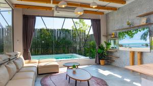 Raksa Poolvilla Huahin