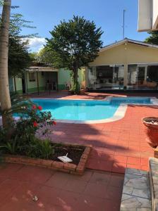 Casa confortável com piscina