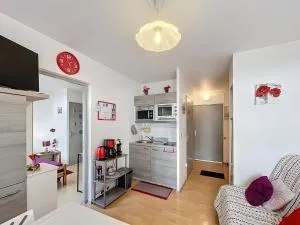 Joli F2 avec balcon, animaux acceptés - FR-1-451-216 - Sylvanès