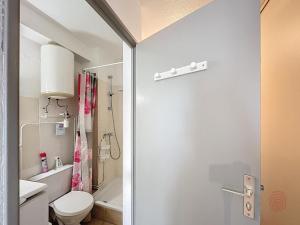 Appartements Joli F2 avec balcon, animaux acceptes - FR-1-451-216 : photos des chambres