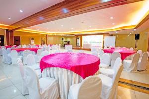 Family Country Hotel and Convention Centre