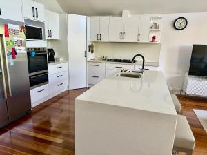 Grand Prix Convenience Middle Park