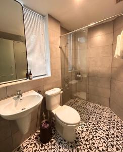 Saigon Holiday House