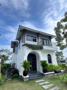 3BR Sonasea Villa - Casa Retreat Van Don