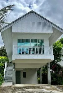 Serene Two-Unit Home in Kata Hills, Phuket - Ban Klang