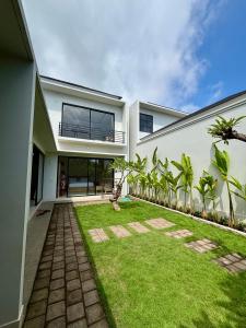 Lipah Beach Private Villas