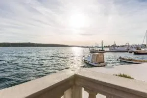 Apartment Maša - 皮罗瓦茨