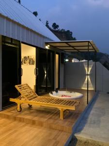 Phòng Giường Đôi Nhìn Ra Vườn (Double Room with Garden View)