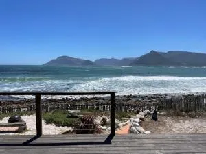 Kom Surf View - Kommetjie