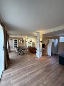 Spacious 70m2 apartment in city centre with lovely terrace