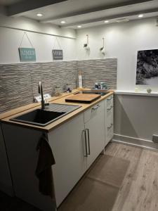 Maisons de vacances Guest House proche Disneyland Paris Piscine ouverte en saison estivale : photos des chambres