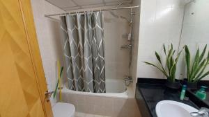 Luxurious Flat, 4 Beds, 3 Minutes To Metro