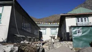 Gyalzen Home - Phakding