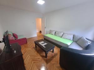 Dramski apartment