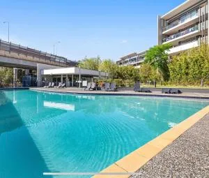 LARGE RESORT APARTMENT in the HEART of Brisbane - Brisbane