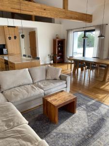 Zielono Mi! Dom przy Puszczy Kampinoskiej