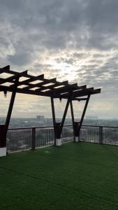 Mamitas Place, Royal Oceancrest Mactan