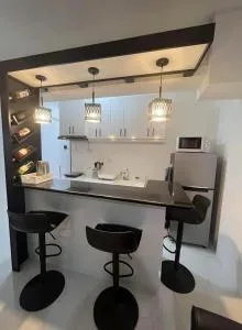 Mamitas Place, Royal Oceancrest Mactan - Cordova