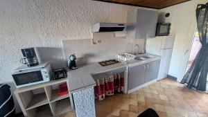 Maisons de vacances Gite la Capelle Roquefort des Corbieres Sigean Narbonne Aude : photos des chambres