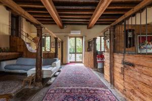 Big Scuderia Country Mansion 5500SquareFeet