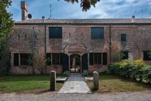 Big Scuderia Country Mansion 5500SquareFeet