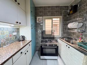 Modern 2BR Stay in Prime Degla Maadi Square
