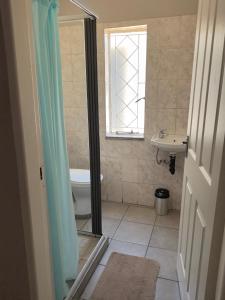 Crescent accommodation