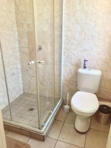 Crescent accommodation