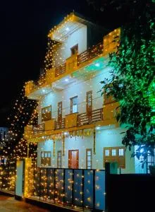 Veenus Apartments - Vayalār