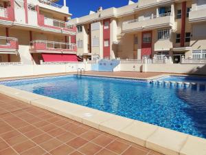 Delfines VII Solo Familias Serviplaya