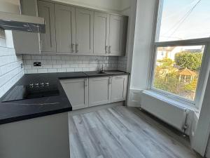 Stylish 2 Bedroom Maisonette