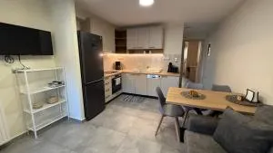 Leonidio Apartment Zenith-Nadir - Dhernikaíika