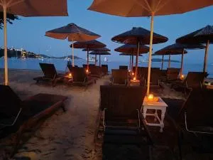 Physis Oikos Beachfront Apartments - 瓦西里亚斯