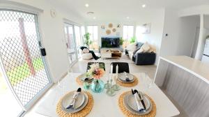 Vivid Logan In Your Trip