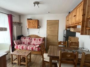 Le JETAY 39 App 6 personnes aux MENUIRES