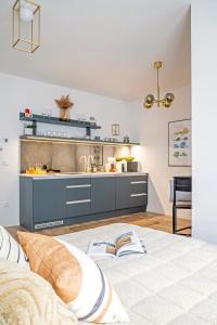 Marone Allure Premium Studio with Garden View