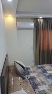 شقه انيقه على بعد دقائق من الأهرامات!