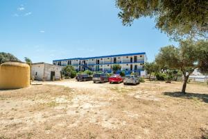 Beautiful Apart in Mecca pipes