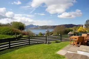 The Hirsel on Skye - Torrin