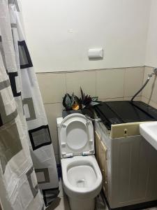 2BR Family suite with Balcony with WiFi and Netflix, behind SM Sucat