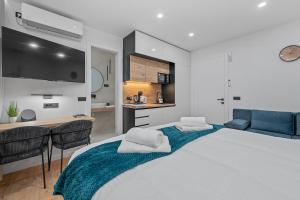 Alora - Heart of Zagreb