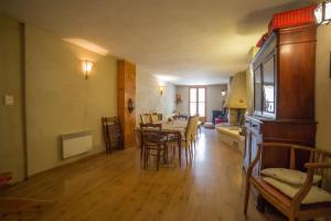 Maisons de vacances Maison de village 8 personnes - decouvrez la Vallee des Merveilles ! : photos des chambres