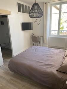 Chambre avec salle de bain privative, Louhans Centre Ville